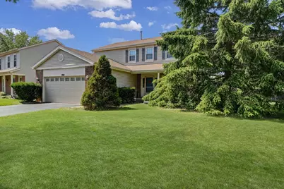 1000 Cumberland Lane, Buffalo Grove, IL 60089 - Photo 2