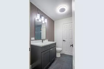 916 E 168th Street, South Holland, IL 60473 - Photo 30