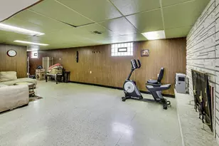 15722 Ellis Ave, Dolton, IL 60419 - Photo 16