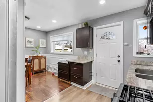 1207 S 17th Ave, Maywood, IL 60153 - Photo 8