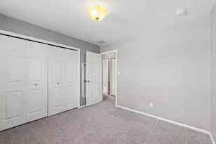 606 N Cedar Dr, Saint John, IL 61873 - Photo 18