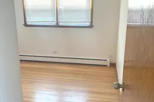 6134 W 79th St, Burbank, IL 60459 - Photo 10