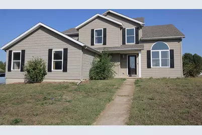 901 Brighton Street, Mackinaw, IL 61755 - Photo 1