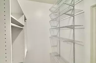 2811 N Bell Ave, Chicago, IL 60618 - Photo 20