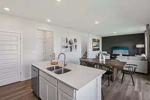 974 Garnet Ln, Montgomery, IL 60538 - Photo 12