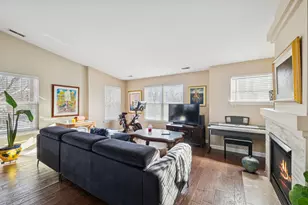 2750 Langley Cir, Glenview, IL 60026 - Photo 18