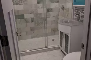 6328 N Magnolia Ave, Chicago, IL 60660 - Photo 12