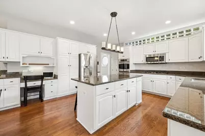 2459 Fawn Lake Circle, Naperville, IL 60564 - Photo 6