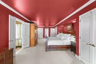 22 Greencroft Dr, Champaign, IL 61821 - Photo 8