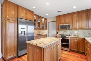 22 Greencroft Dr, Champaign, IL 61821 - Photo 24