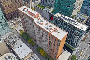 211 E Ohio St, Chicago, IL 60611 - Photo 40