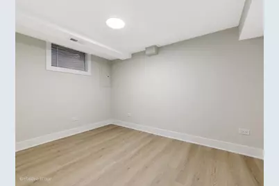 6207 N Hiawatha Avenue, Chicago, IL 60646 - Photo 16