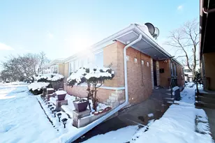 5910 N Kimball Ave, Chicago, IL 60659 - Photo 4