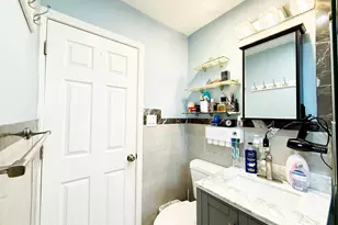 5910 N Kimball Ave, Chicago, IL 60659 - Photo 18