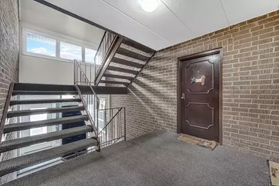 124 E Bailey Road #E, Naperville, IL 60565 - Photo 4