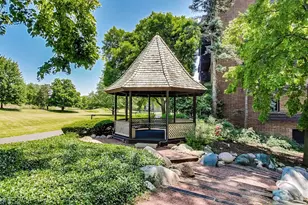 2020 Chestnut Ave, Glenview, IL 60025 - Photo 30