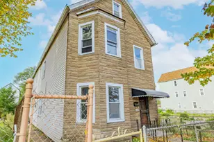 8428 S Green Bay Ave, Chicago, IL 60617 - Photo 1