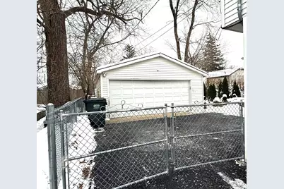 415 Kenwood Drive, Round Lake Park, IL 60073 - Photo 12