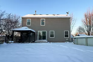 2809 Forestview Dr, Carpentersville, IL 60110 - Photo 22