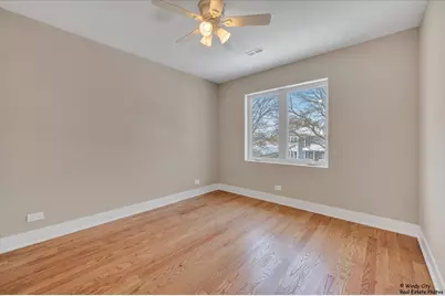 7715 W Balmoral Avenue, Chicago, IL 60656 - Photo 30