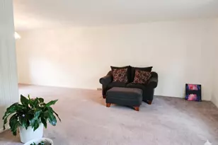 406 Assembly Dr, Bolingbrook, IL 60440 - Photo 4