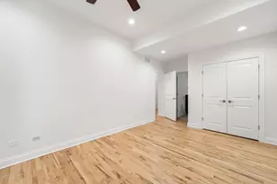 2354 S Oakley Ave, Chicago, IL 60608 - Photo 14