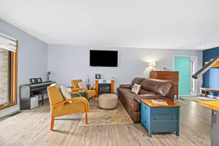 4940 Cornell Ave, Downers Grove, IL 60515 - Photo 8