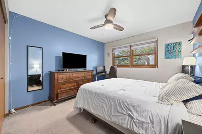 4940 Cornell Avenue, Downers Grove, IL 60515 - Photo 20