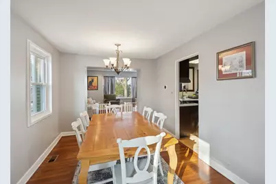 8646 E Prairie Road, Skokie, IL 60076 - Photo 6