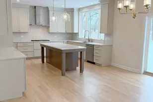 16446 W Cottonwood Dr, Lockport, IL 60441 - Photo 2