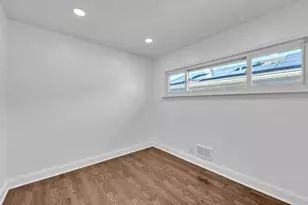 7817 S Kenton Ave, Chicago, IL 60652 - Photo 10