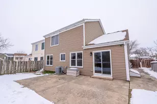 808 Trinity Ct, Carol Stream, IL 60188 - Photo 12