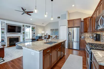 [Address not provided], Winfield, IL 60190 - Photo 4