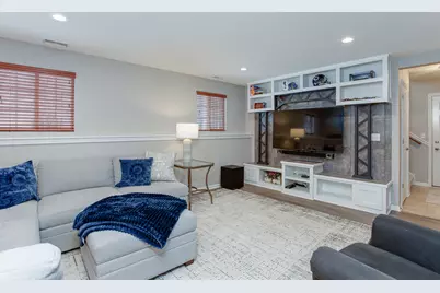 [Address not provided], Winfield, IL 60190 - Photo 14