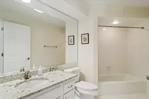 472 Park Barrington Dr, Barrington, IL 60010 - Photo 14