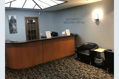 340 W Butterfield Road #4B-403, Elmhurst, IL 60126 - Photo 2