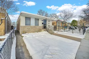 4322 S Keating Ave, Chicago, IL 60632 - Photo 2