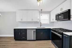 4322 S Keating Ave, Chicago, IL 60632 - Photo 4