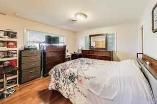 8760 N Oketo Ave, Niles, IL 60714 - Photo 14