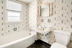 347 Cass St, Crete, IL 60417 - Photo 10