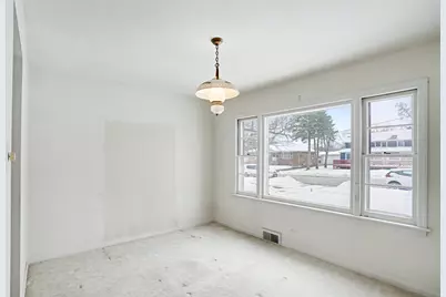 347 Cass Street, Crete, IL 60417 - Photo 4