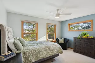 600 Crosswind Ln, Lindenhurst, IL 60046 - Photo 12