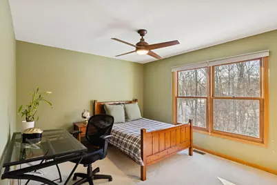 600 Crosswind Lane, Lindenhurst, IL 60046 - Photo 14