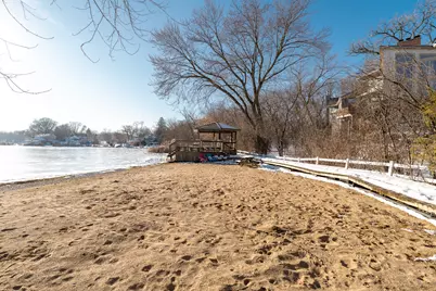 600 Crosswind Lane, Lindenhurst, IL 60046 - Photo 26