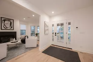 3817 N Lowell Ave, Chicago, IL 60641 - Photo 8