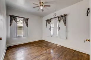 207 156th Pl, Calumet City, IL 60409 - Photo 8