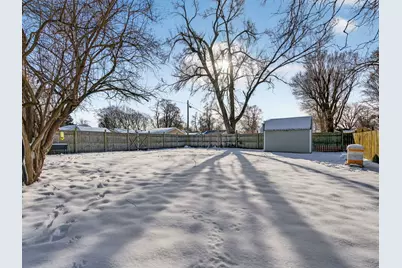 105 W Oak Street, Coal City, IL 60416 - Photo 28