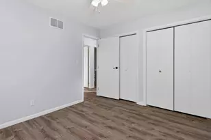 105 W Oak St, Coal City, IL 60416 - Photo 18