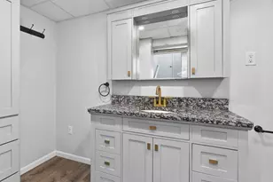 105 W Oak St, Coal City, IL 60416 - Photo 22