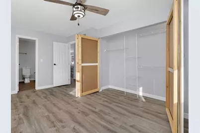 105 W Oak Street, Coal City, IL 60416 - Photo 14